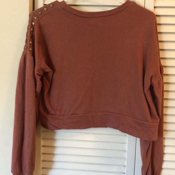 DEF DEF FALL FOR SIS - Picture 3 of 5